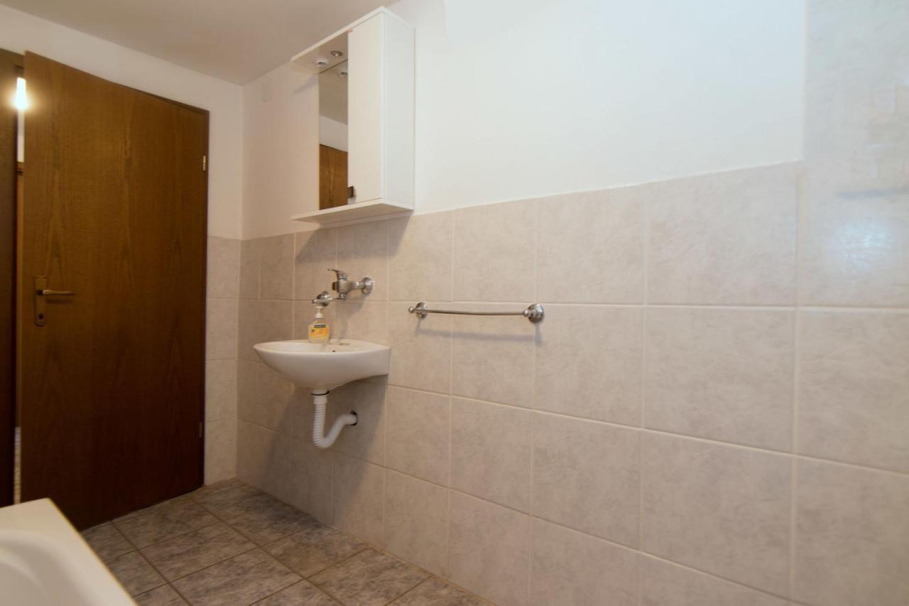 Apartments Jaksa فيس المظهر الخارجي الصورة